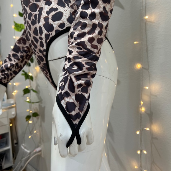 Leopard BodySuit - Picture 4 of 5